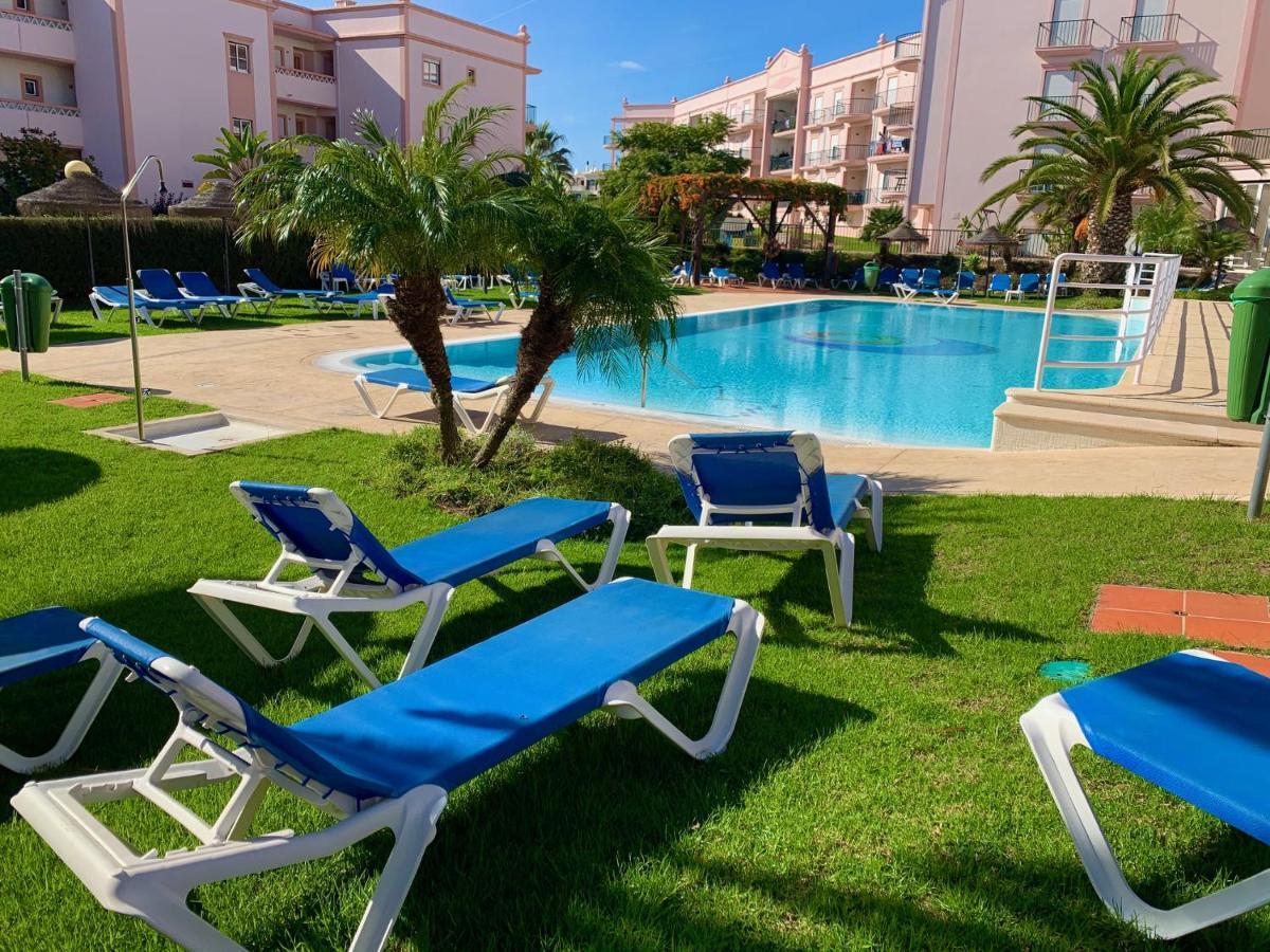 St. James Beach & Pool Apartment Luz Esterno foto