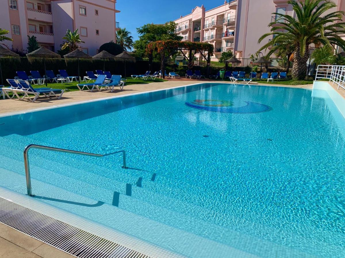 St. James Beach & Pool Apartment Luz Esterno foto