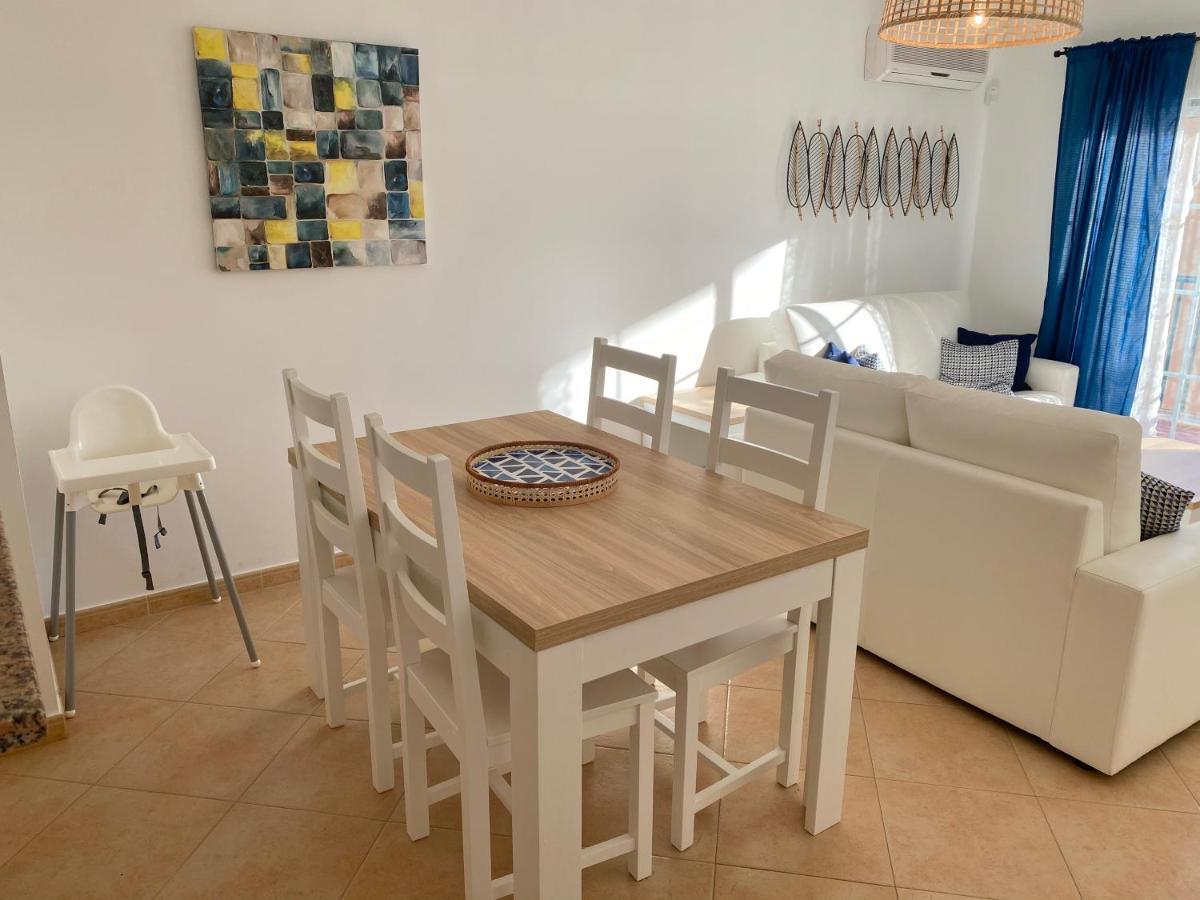 St. James Beach & Pool Apartment Luz Esterno foto
